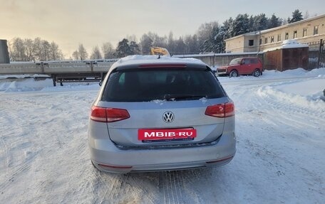 Volkswagen Passat B8 рестайлинг, 2017 год, 1 800 000 рублей, 6 фотография