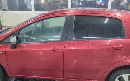 Fiat Punto III Punto Evo рестайлинг, 2008 год, 290 000 рублей, 3 фотография