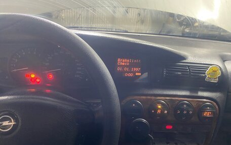 Opel Omega B, 1998 год, 159 000 рублей, 7 фотография