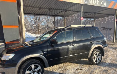 Mitsubishi Outlander III рестайлинг 3, 2004 год, 950 000 рублей, 11 фотография