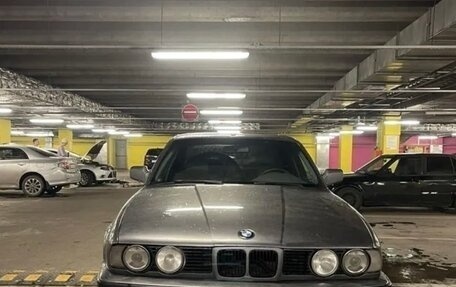 BMW 5 серия, 1990 год, 260 000 рублей, 3 фотография
