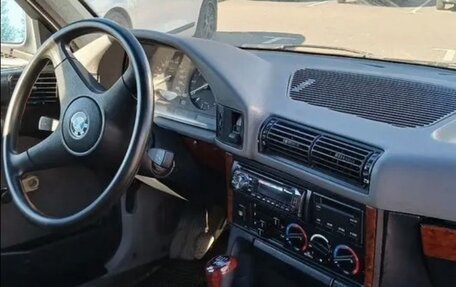 BMW 5 серия, 1990 год, 260 000 рублей, 8 фотография