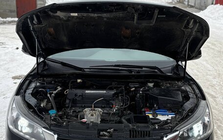 Honda Accord IX рестайлинг, 2013 год, 1 300 000 рублей, 8 фотография