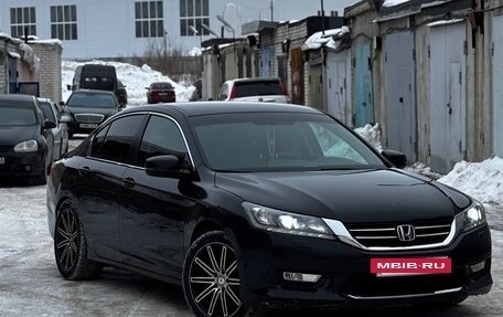 Honda Accord IX рестайлинг, 2013 год, 1 300 000 рублей, 3 фотография