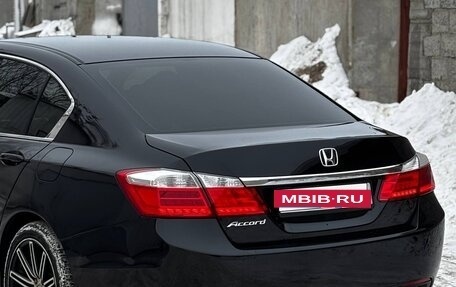 Honda Accord IX рестайлинг, 2013 год, 1 300 000 рублей, 4 фотография