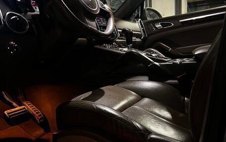 Porsche Cayenne III, 2012 год, 2 200 000 рублей, 11 фотография