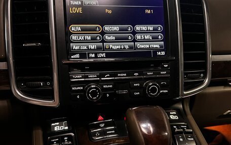 Porsche Cayenne III, 2012 год, 2 200 000 рублей, 10 фотография