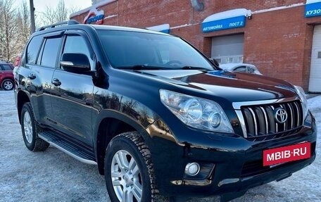 Toyota Land Cruiser Prado 150 рестайлинг 2, 2011 год, 2 675 000 рублей, 3 фотография