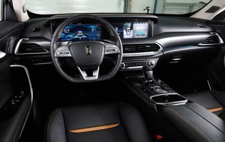 FAW Bestune T77, 2024 год, 1 999 000 рублей, 6 фотография