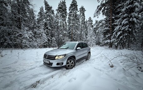 Volkswagen Tiguan I, 2012 год, 1 800 000 рублей, 3 фотография