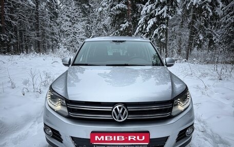 Volkswagen Tiguan I, 2012 год, 1 800 000 рублей, 8 фотография