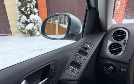 Volkswagen Tiguan I, 2012 год, 1 800 000 рублей, 23 фотография