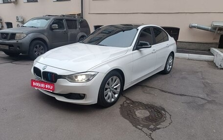 BMW 3 серия, 2012 год, 1 389 000 рублей, 3 фотография