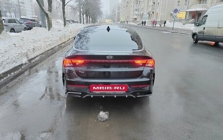 KIA K5, 2021 год, 2 390 000 рублей, 10 фотография