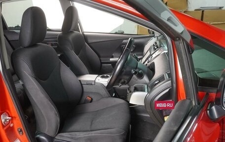 Toyota Prius Alpha I (ZVW40/41), 2014 год, 1 469 000 рублей, 10 фотография