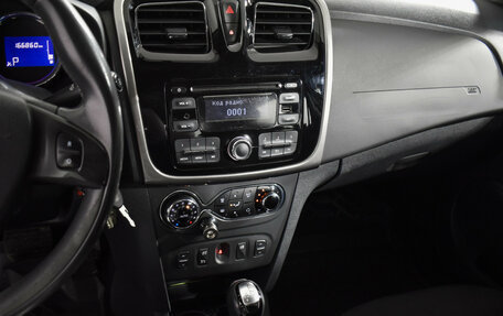 Renault Sandero II рестайлинг, 2016 год, 890 000 рублей, 18 фотография