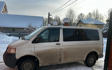 Volkswagen Caravelle T5, 2009 год, 1 700 000 рублей, 2 фотография