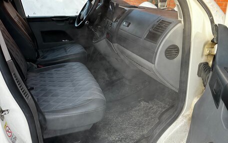 Volkswagen Caravelle T5, 2009 год, 1 700 000 рублей, 6 фотография