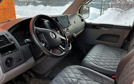 Volkswagen Caravelle T5, 2009 год, 1 700 000 рублей, 5 фотография