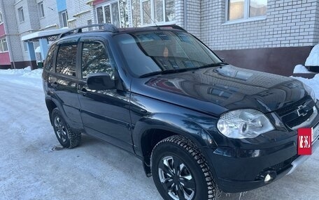 Chevrolet Niva I рестайлинг, 2011 год, 600 000 рублей, 11 фотография