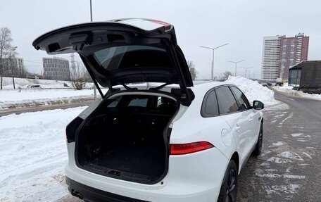 Jaguar F-Pace, 2016 год, 2 350 000 рублей, 4 фотография