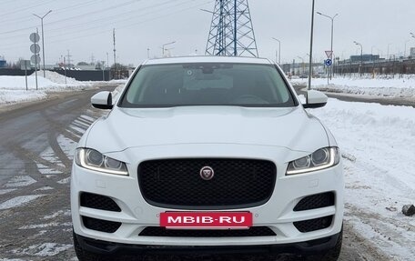 Jaguar F-Pace, 2016 год, 2 350 000 рублей, 5 фотография