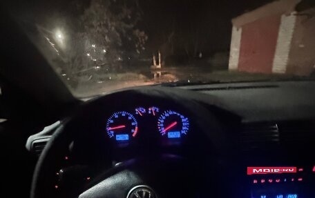 Volkswagen Passat B5+ рестайлинг, 1998 год, 270 000 рублей, 9 фотография