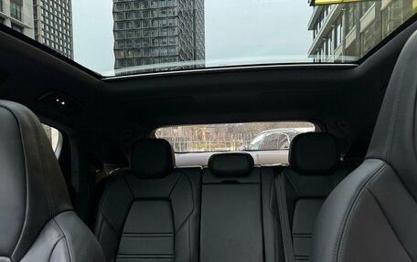 Porsche Cayenne III, 2025 год, 15 300 000 рублей, 15 фотография