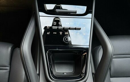 Porsche Cayenne III, 2025 год, 15 300 000 рублей, 14 фотография