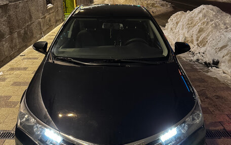 Toyota Corolla, 2015 год, 1 370 000 рублей, 2 фотография