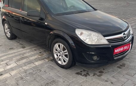 Opel Astra H, 2008 год, 685 000 рублей, 13 фотография
