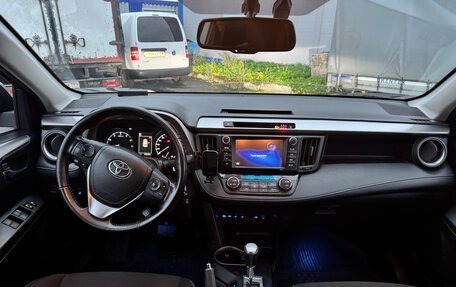 Toyota RAV4, 2017 год, 2 500 000 рублей, 7 фотография