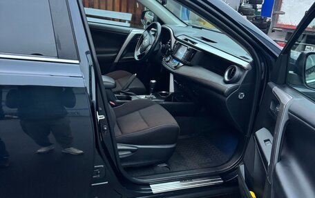 Toyota RAV4, 2017 год, 2 500 000 рублей, 8 фотография