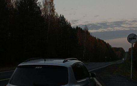 Volkswagen Tiguan I, 2010 год, 800 000 рублей, 2 фотография