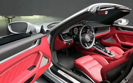 Porsche 911, 2023 год, 24 200 000 рублей, 3 фотография