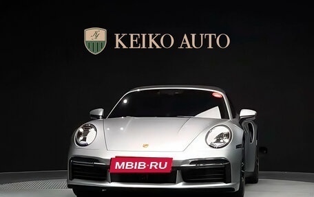 Porsche 911, 2023 год, 24 200 000 рублей, 17 фотография