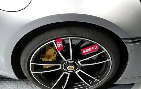 Porsche 911, 2023 год, 24 200 000 рублей, 15 фотография