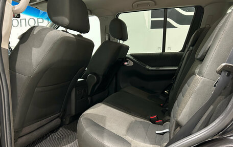 Nissan Pathfinder, 2011 год, 1 199 000 рублей, 11 фотография