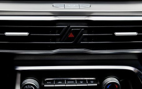 Geely Coolray I, 2022 год, 1 999 000 рублей, 17 фотография