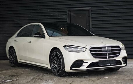 Mercedes-Benz S-Класс, 2022 год, 15 750 000 рублей, 3 фотография