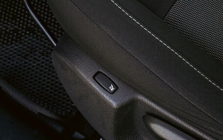 Renault Logan II, 2019 год, 1 250 000 рублей, 18 фотография