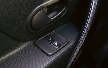 Renault Logan II, 2019 год, 1 250 000 рублей, 16 фотография