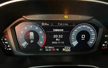 Audi Q3, 2022 год, 2 500 123 рублей, 9 фотография