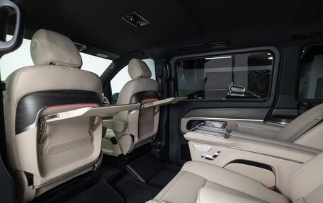 Mercedes-Benz V-Класс, 2025 год, 14 490 000 рублей, 28 фотография