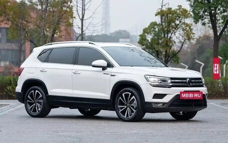 Volkswagen Tharu, 2022 год, 1 844 123 рублей, 3 фотография