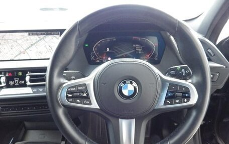 BMW 1 серия, 2023 год, 1 463 000 рублей, 7 фотография