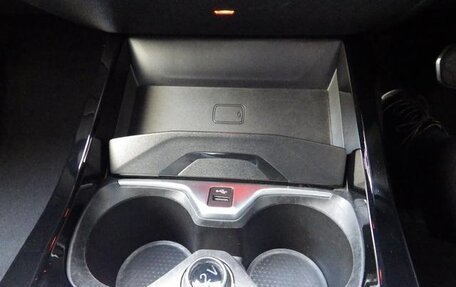 BMW 1 серия, 2023 год, 1 463 000 рублей, 11 фотография