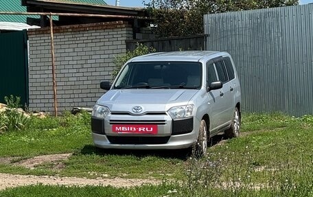 Toyota Probox I, 2015 год, 904 000 рублей, 2 фотография