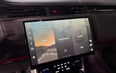 Land Rover Range Rover IV рестайлинг, 2023 год, 17 999 124 рублей, 14 фотография