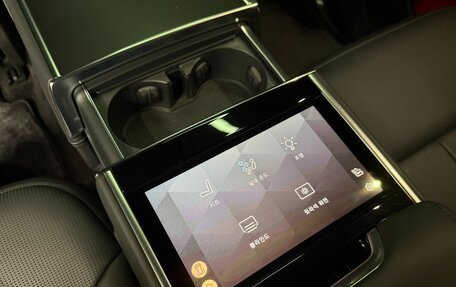 Land Rover Range Rover IV рестайлинг, 2023 год, 17 999 124 рублей, 18 фотография